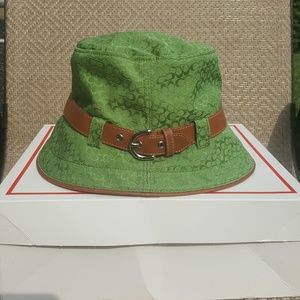 Green Coach Bucket Hat
